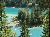 Caumasee - Traumhafter Badesee bei Flims Caumasee - Lag la Cauma bei Flims