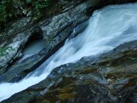 Felsbachschlucht beim Crestasee- Flem wilde Felsbachschlucht beim Crestasee unterhalb Flims - Graubünden