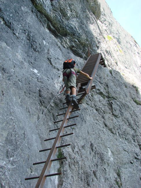 Einstieg zum Klettersteig Pinut bei Flims - Fidaz - Graubünden - Schweiz
