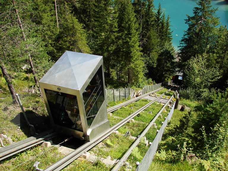 Kabelbahn zum Caumasee