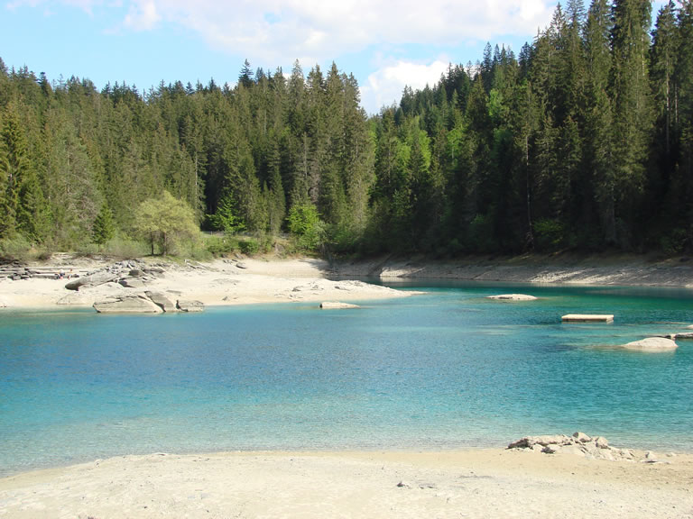 wandern zum Caumasee