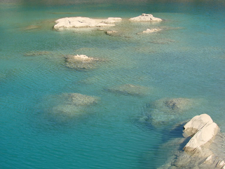 Freizeit: baden und wandern - Caumasee