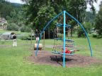 Kinderspielplatz in Laax-Dorf am See