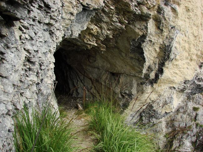 Pinut - Klettersteig bei Flims - kurz nach Hhle und Tunnelausgang