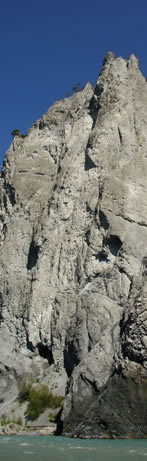 Rheinschlucht bei Versam - links