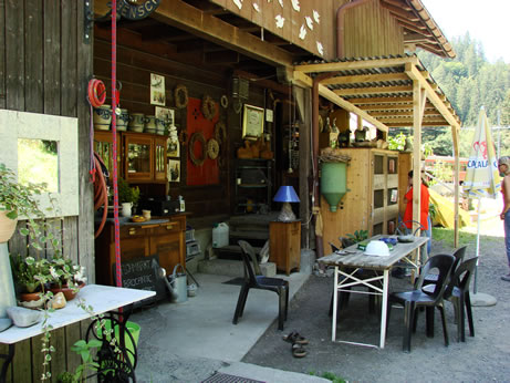 Bahnhof Trin - Taubenschlag - Flohmarkt